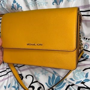 MICHAEL KORS crossbody!